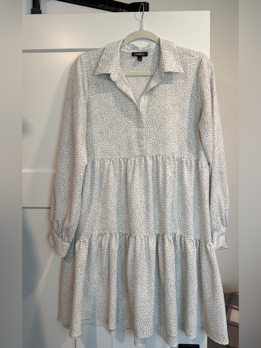 Express White Long-Sleeve Tiered Shirt Dress with Black Dot Print